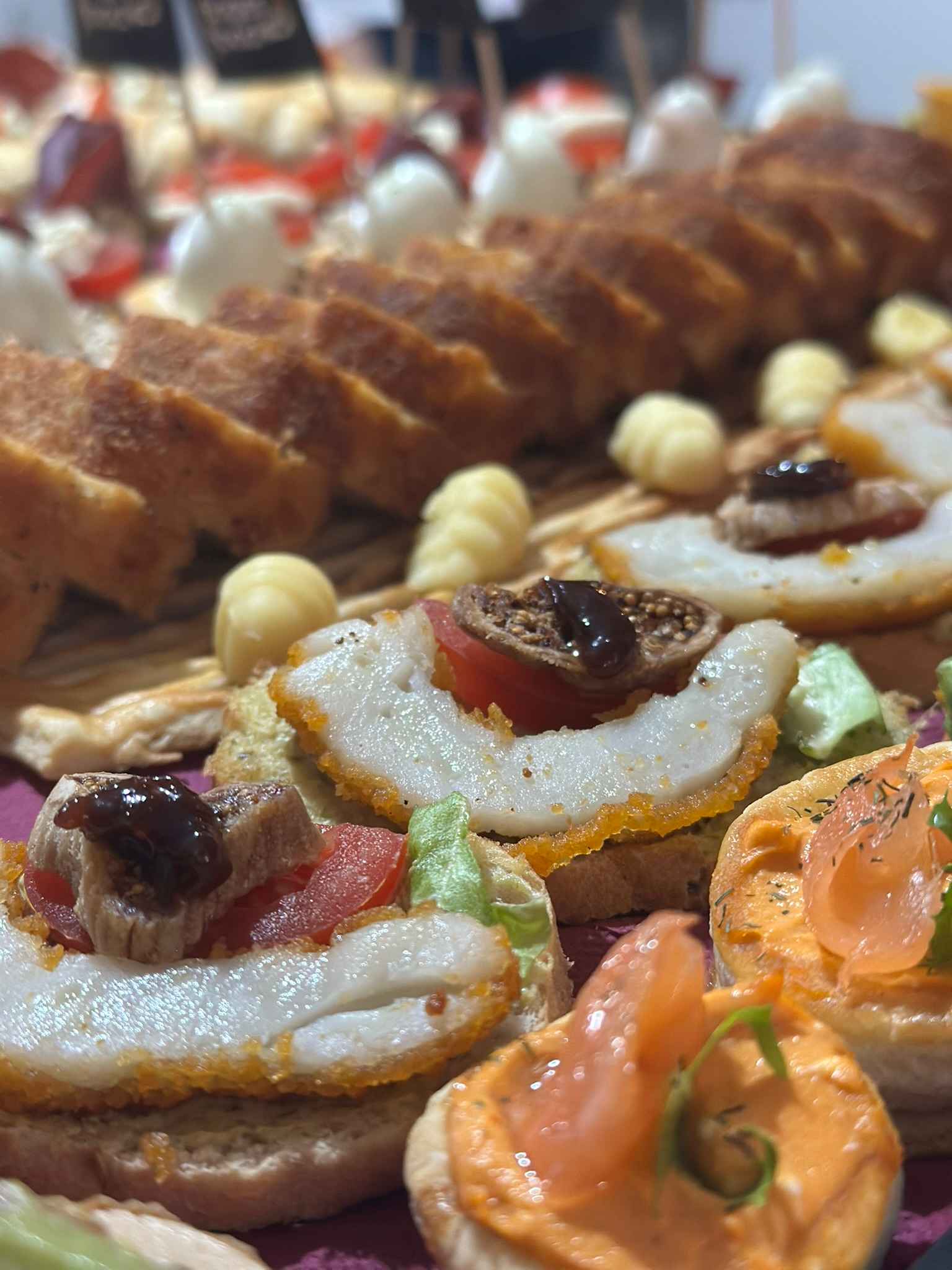 Gourmet canapés arrangement