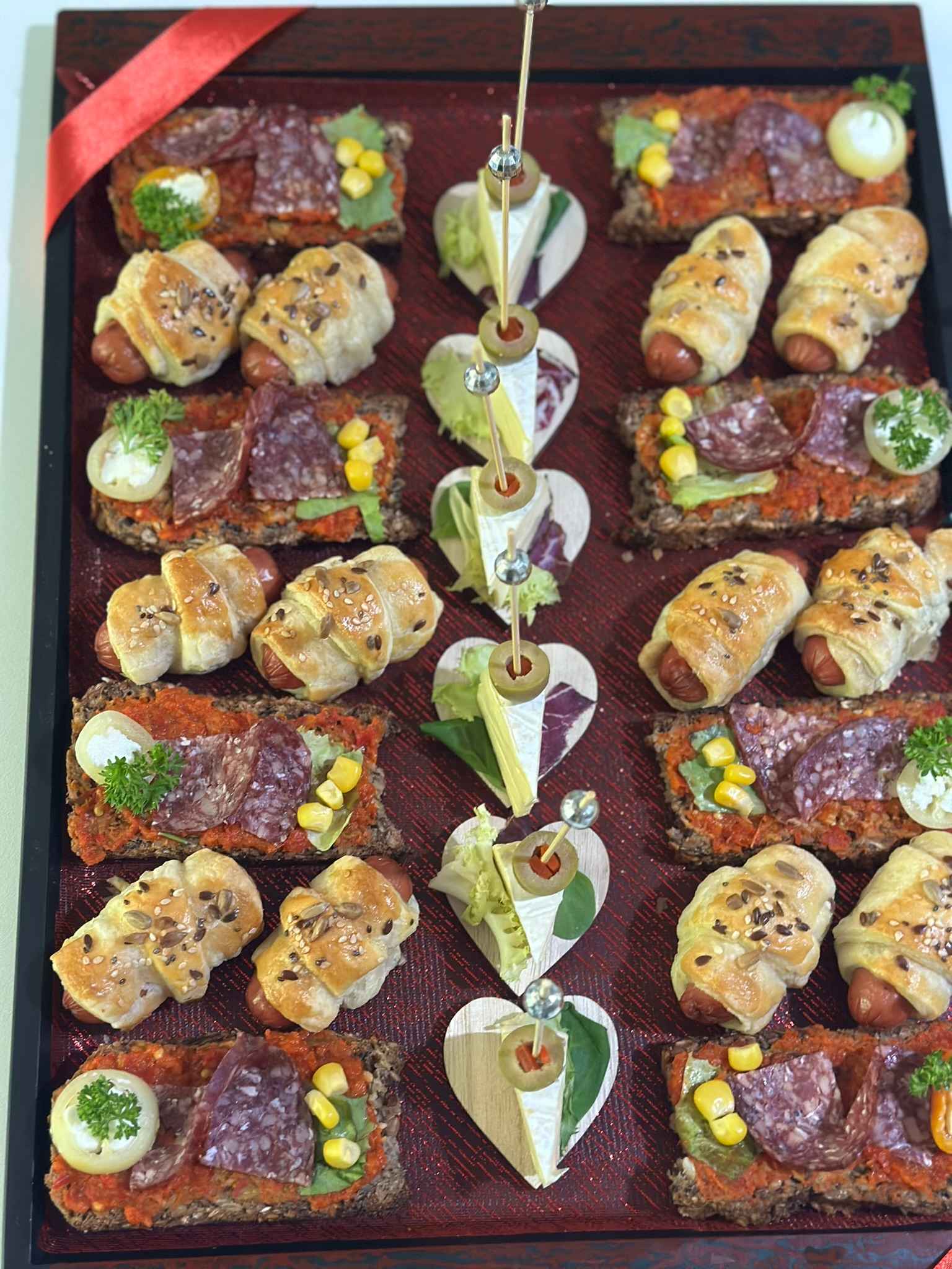 Sophisticated hors d'oeuvres