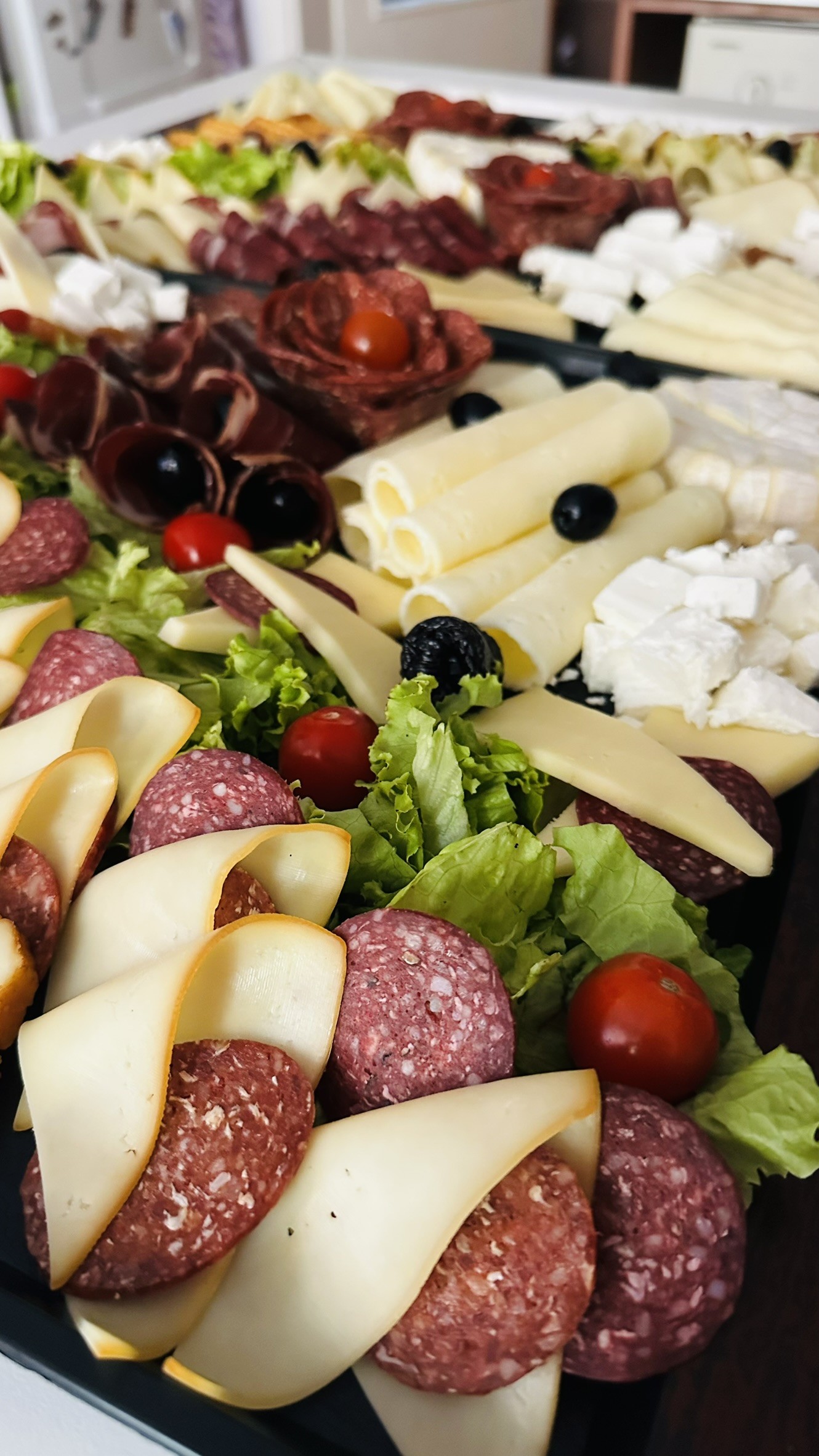Elegant canapé presentation